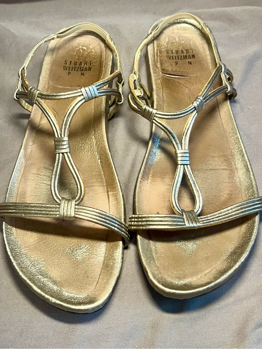 Stuart Weitzman Champagne Gold Strappy Leather Sandals. Pre-loved. Designer.